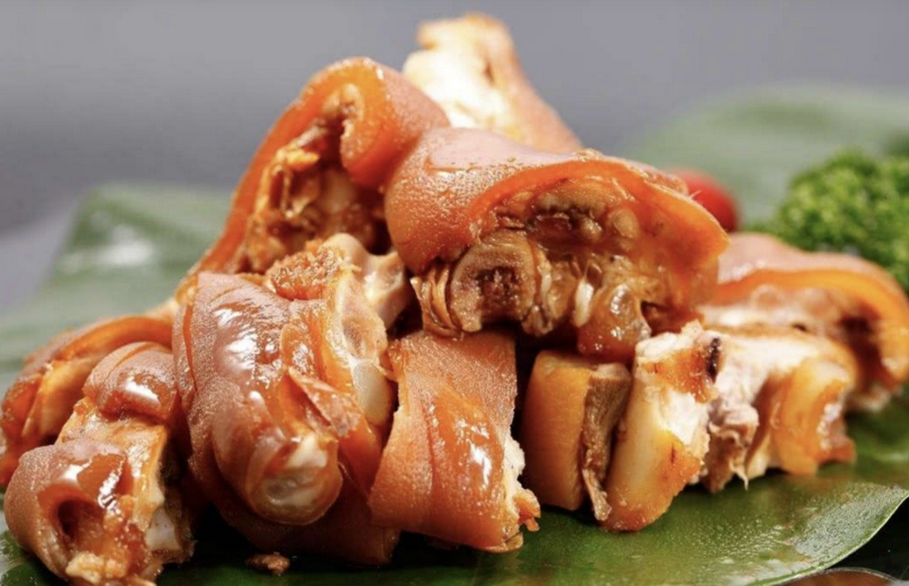 A6 鹵豬手（Braised Pig Feet) - Spiceville Food